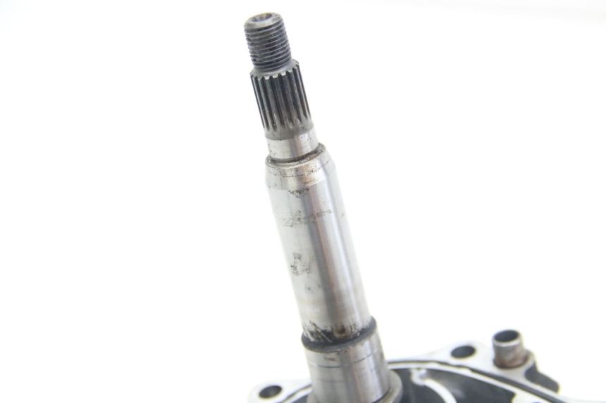 photo de TRANSMISIÓN DE LA RUEDA SUZUKI SIXTEEN 125 (2008 - 2010) - Estado de la superficie y material