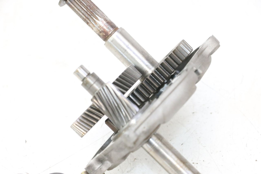 photo de RUEDA TRASERA ENGRANAJES YAMAHA SLIDER 50 (1999 - 2004) - Primer plano técnico