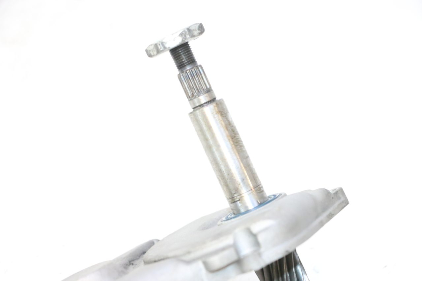 photo de RUEDA TRASERA ENGRANAJES YAMAHA SLIDER 50 (1999 - 2004) - Estado de la superficie y material