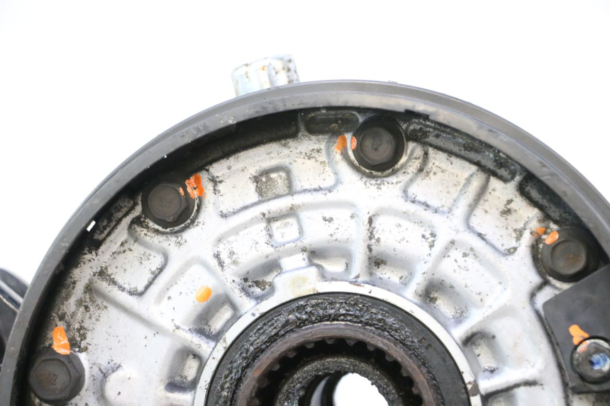 photo de RUEDA TRASERA ENGRANAJES HONDA ST PAN EUROPEAN 1100 (1990 - 2002) - Primer plano de alta resolución