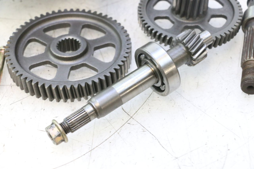 photo de RUEDA TRASERA ENGRANAJES KYMCO SUPER 8 2T 50 (2007 - 2013) - Primer plano técnico