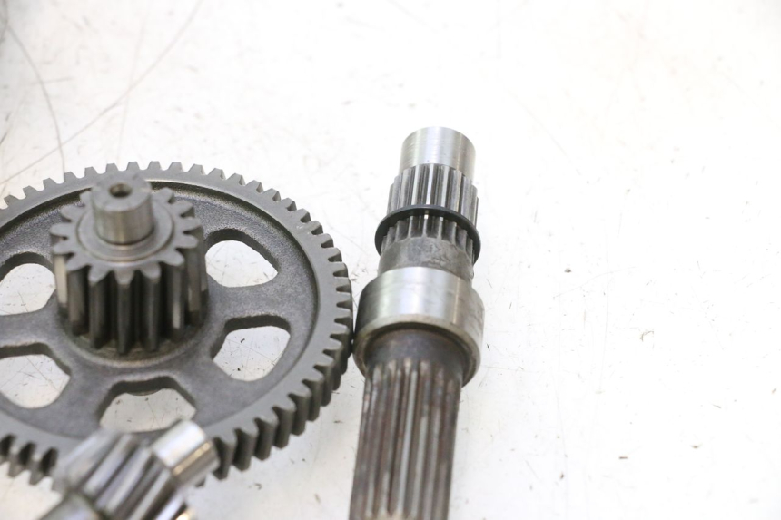 photo de RUEDA TRASERA ENGRANAJES KYMCO SUPER 8 2T 50 (2007 - 2013) - Detalles de los puntos de fijación