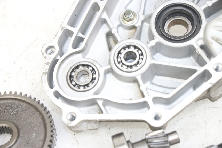 photo de TRANSMISIÓN DE LA RUEDA PEUGEOT TWEET 4T 50 (2014 - 2019) - Primer plano de alta resolución