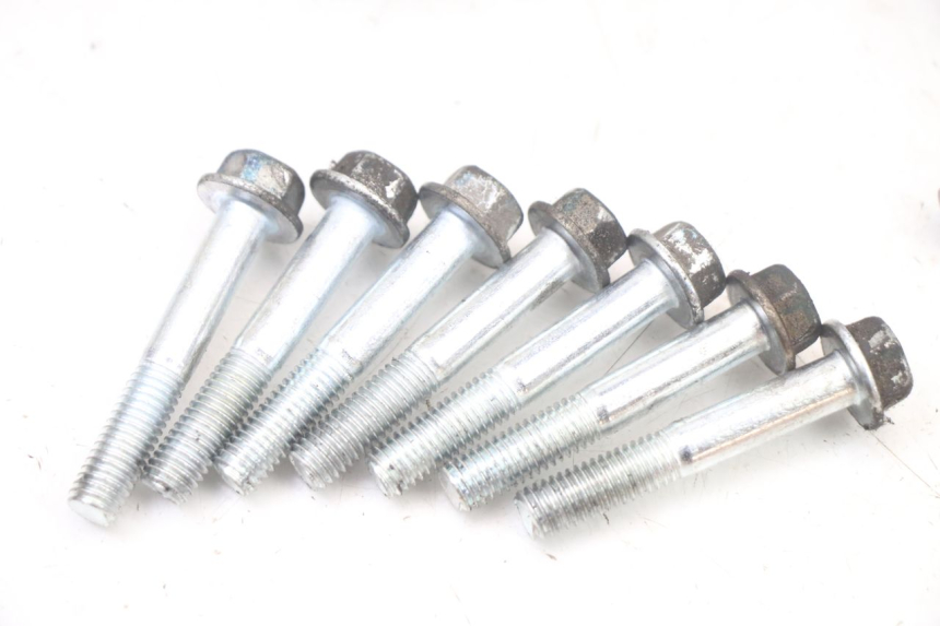 photo de RUEDA TRASERA ENGRANAJES PEUGEOT TWEET 4T 50 (2018 - 2022) - Inspección visual detallada