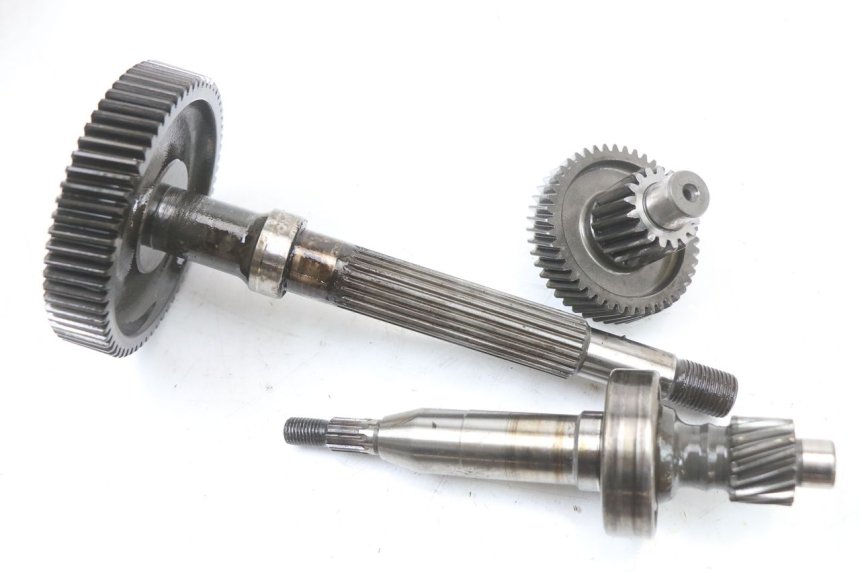 photo de RUEDA TRASERA ENGRANAJES SUZUKI UH BURGMAN 125 (2002 - 2006) - Otra vista del artículo