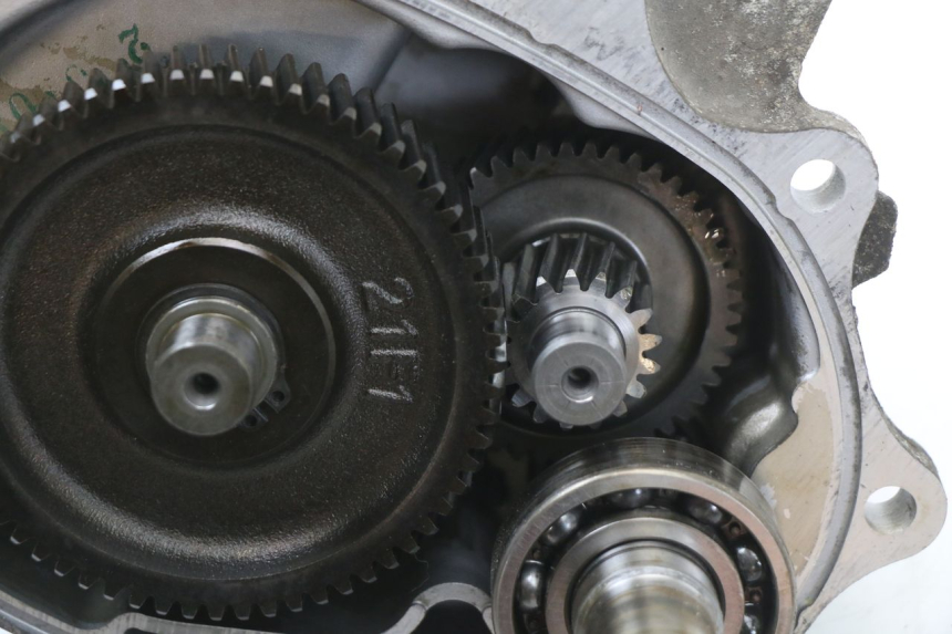 photo de RUEDA TRASERA ENGRANAJES SUZUKI UH BURGMAN 125 (2002 - 2006) - Zoom estado de uso