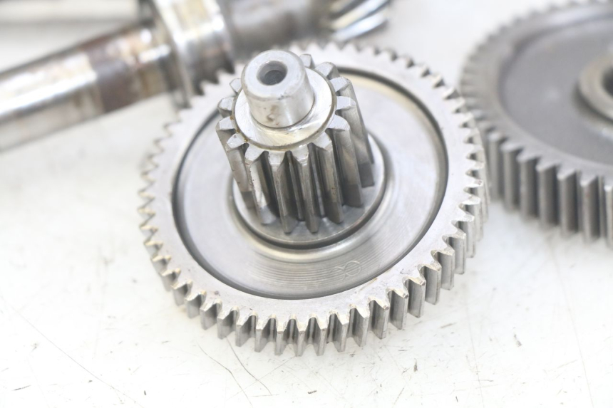 photo de TRANSMISIÓN DE LA RUEDA PEUGEOT V-CLIC VCLIC 50 (2007 - 2013) - Marcados y referencias originales