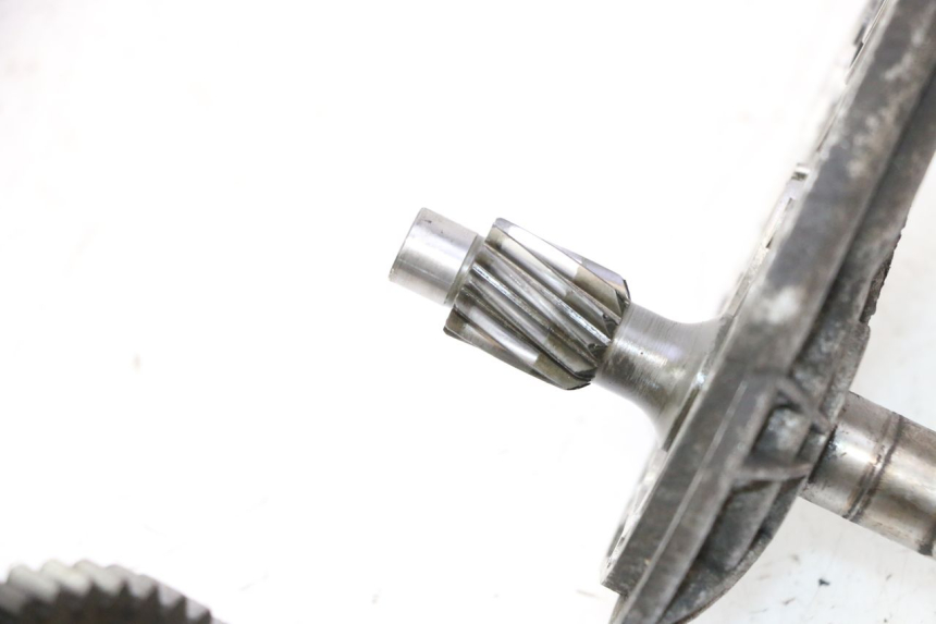 photo de RUEDA TRASERA ENGRANAJES PEUGEOT VIVACITY 50 (1998 - 2003) - Detalles de los puntos de fijación