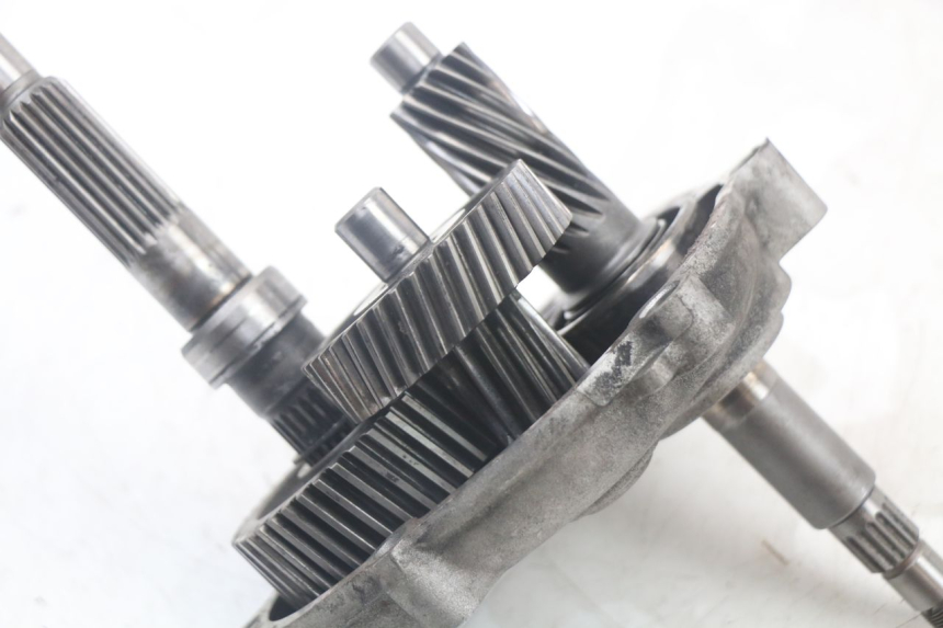 photo de TRANSMISIÓN DE LA RUEDA YAMAHA XMAX X-MAX 125 (2006 - 2009) - Detalles de los puntos de fijación