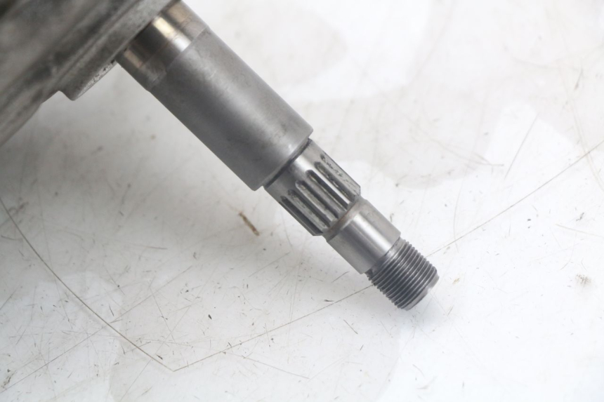 photo de TRANSMISIÓN DE LA RUEDA YAMAHA XMAX X-MAX 125 (2006 - 2009) - Estado de la superficie y material