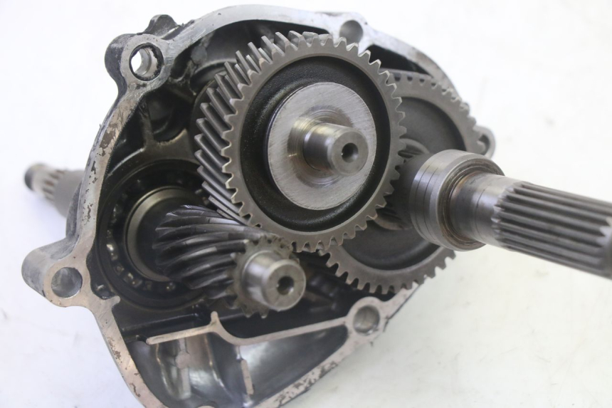 photo de RUEDA TRASERA ENGRANAJES YAMAHA X-MAX XMAX 125 (2010 - 2013) - Otra vista del artículo