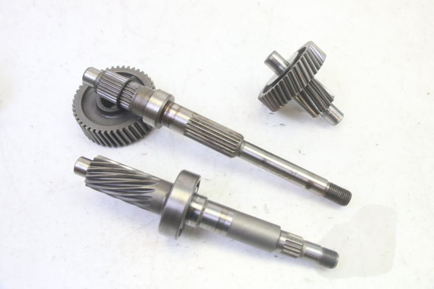 photo de RUEDA TRASERA ENGRANAJES YAMAHA X-MAX XMAX 125 (2010 - 2013) - Otra perspectiva