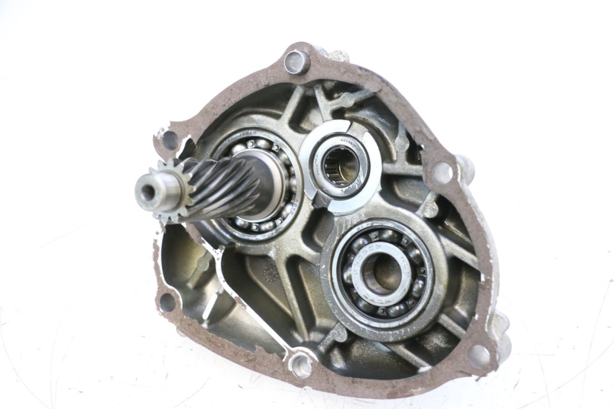 photo de RUEDA TRASERA ENGRANAJES YAMAHA X-MAX XMAX 125 (2010 - 2013) - Primer plano técnico