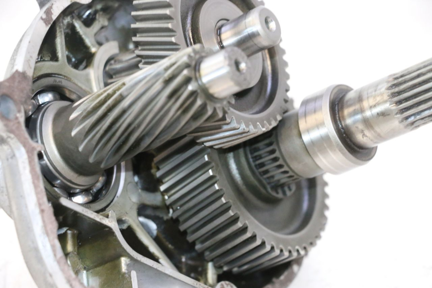 photo de RUEDA TRASERA ENGRANAJES YAMAHA X-MAX XMAX 125 (2010 - 2013) - Detalles de los puntos de fijación
