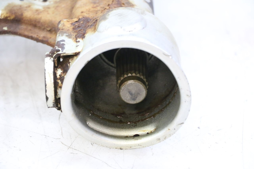 photo de RUEDA TRASERA ENGRANAJES YAMAHA XV VIRAGO 535 (1988 - 2004) - Zoom sobre los componentes