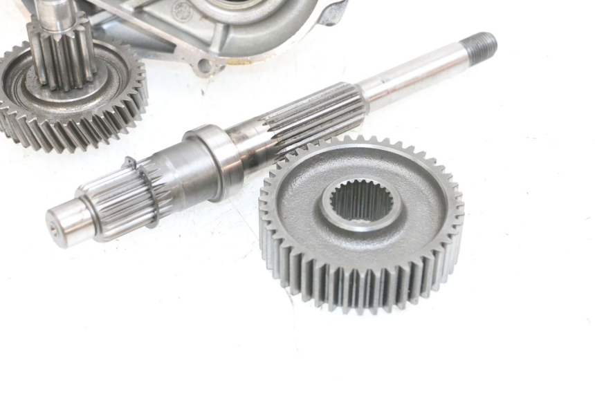 photo de TRANSMISIÓN DE LA RUEDA YAMAHA YP MAJESTY 125 (2002 - 2006) - Características distintivas