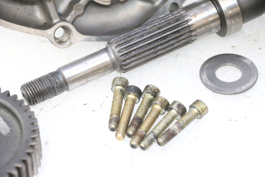 photo de TRANSMISIÓN DE LA RUEDA YAMAHA YP MAJESTY 125 (1998 - 2001) - Inspección visual detallada