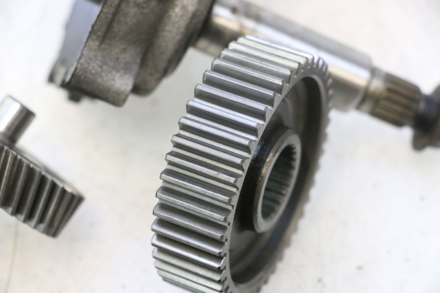 photo de TRANSMISIÓN DE LA RUEDA YAMAHA YP MAJESTY 125 (2002 - 2006) - Características distintivas