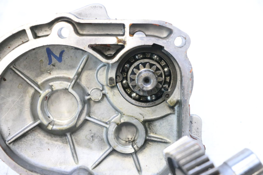 photo de Transmisión de la rueda PIAGGIO ZIP 2T 50 (2009 - 2019) - Primer plano de alta resolución
