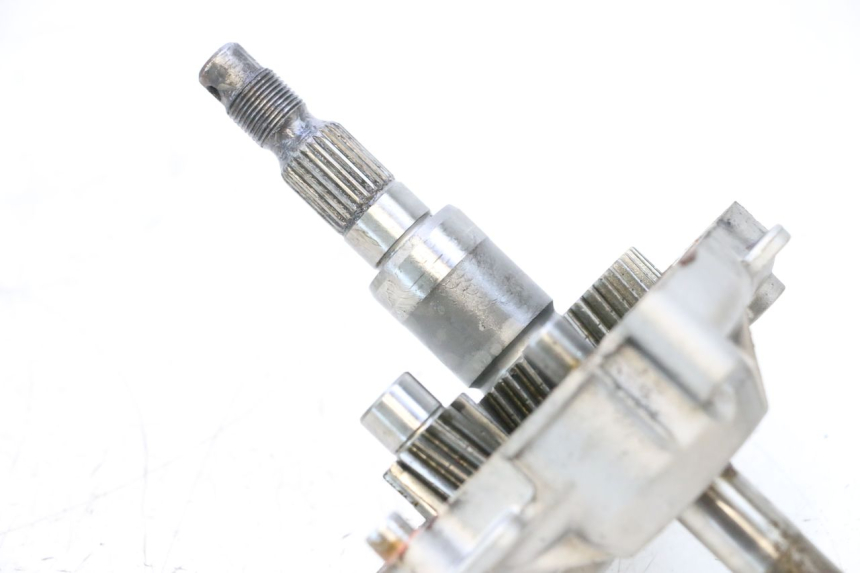 photo de Transmisión de la rueda PIAGGIO ZIP 2T 50 (2009 - 2019) - Primer plano técnico