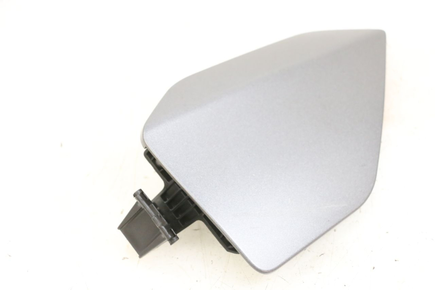 photo de TAPA DE GASOLINA SUZUKI BURGMAN 650 (2013 - 2020) - Otra perspectiva