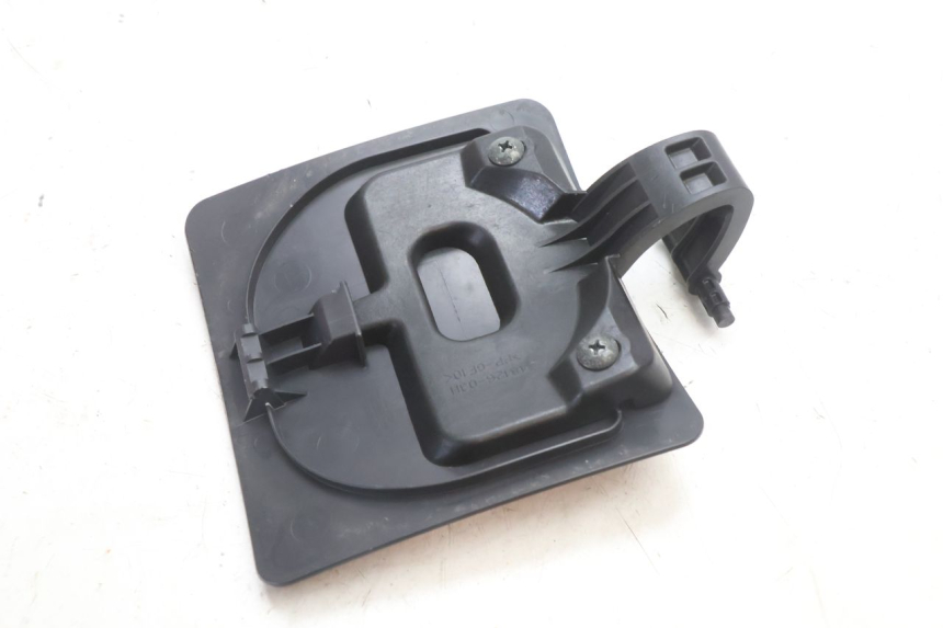 photo de TAPA DE COMBUSTIBLE SUZUKI BURGMAN 125 (2007 - 2014) - Zoom estado de uso