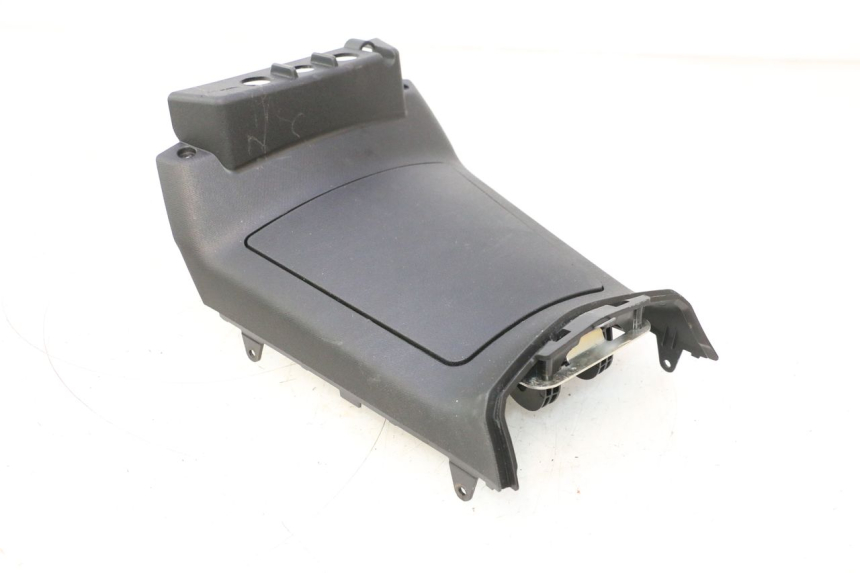 photo de TANQUE CUBIERTA PIAGGIO MP3 HPE 530 (2022 - 2026) - Detalle de la pieza