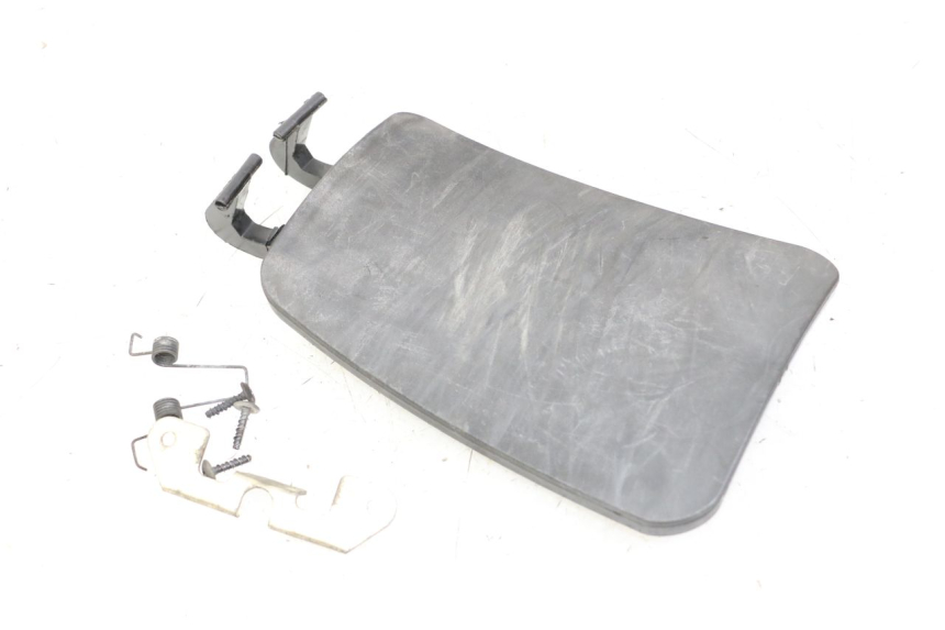 photo de TAPA DE COMBUSTIBLE PIAGGIO MP3 LT 400 (2007 - 2012) - Vista principal