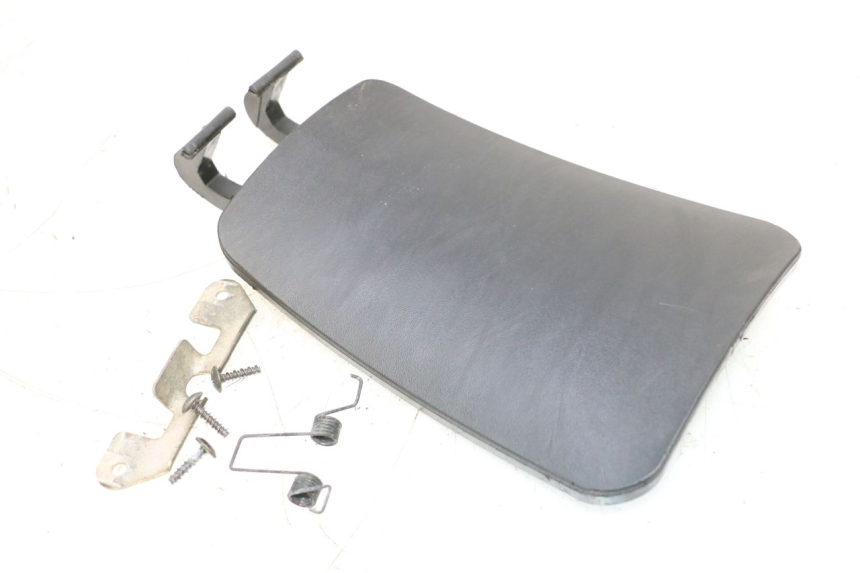 photo de TANQUE CUBIERTA PIAGGIO MP3 RL 250 (2006 - 2010) - Otra perspectiva
