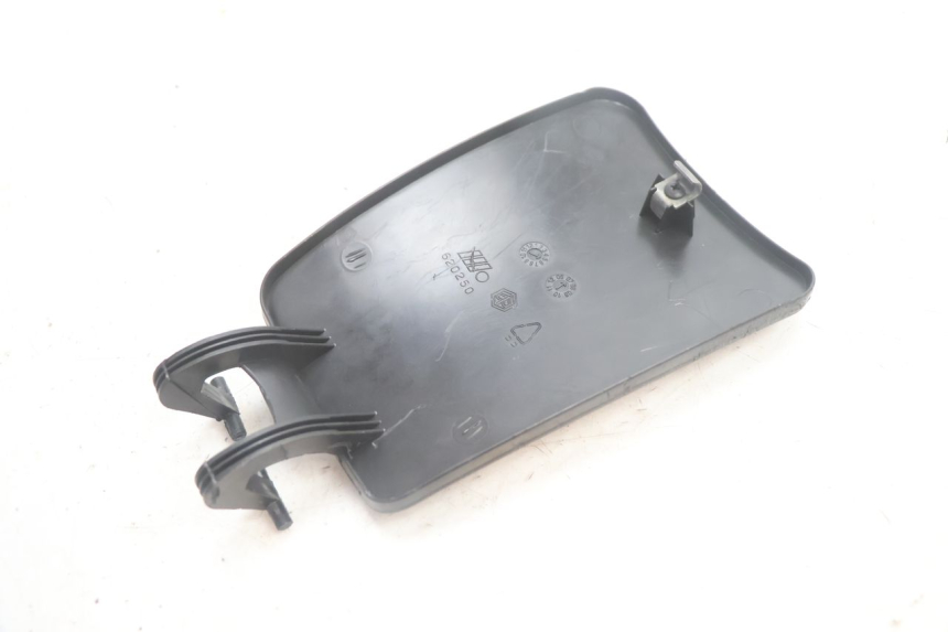 photo de TANQUE CUBIERTA PIAGGIO MP3 125 (2006 - 2014) - Vista general del producto