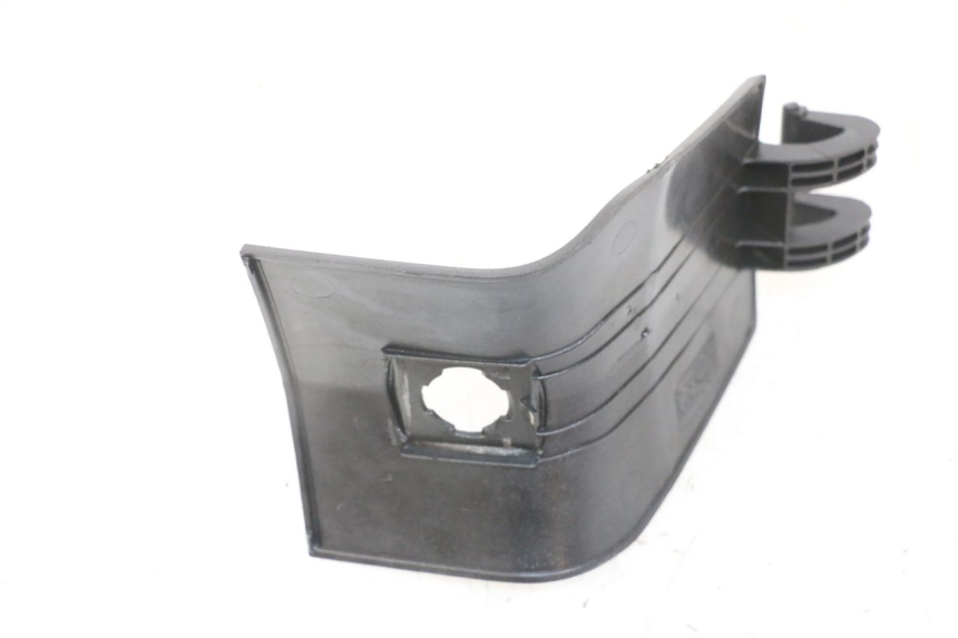 photo de TANQUE CUBIERTA PEUGEOT SATELIS 125 (2013 - 2018) - Detalle de la pieza