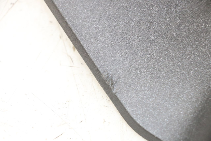 photo de TANQUE CUBIERTA PEUGEOT SATELIS 125 (2013 - 2018) - Otra perspectiva