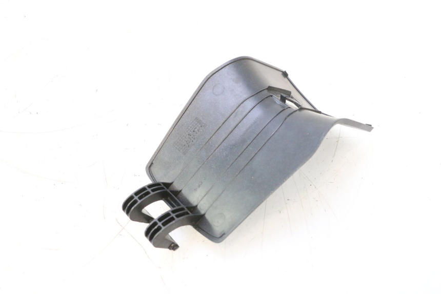 photo de TAPA DE COMBUSTIBLE PEUGEOT SATELIS 125 (2006 - 2009) - Zoom estado de uso