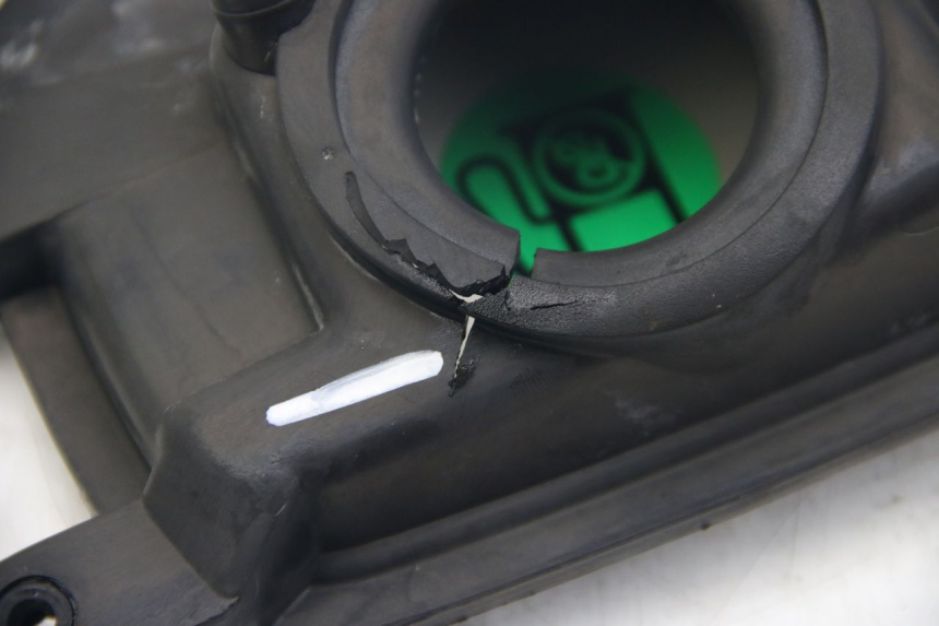 photo de TAPA DE COMBUSTIBLE MBK SKYLINER 125 (1998 - 2001) - Otra perspectiva