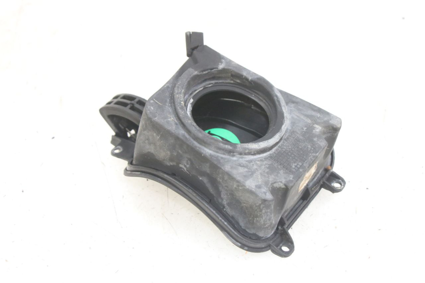 photo de TAPA DE COMBUSTIBLE YAMAHA X-MAX XMAX 250 (2006 - 2009) - Primer plano técnico
