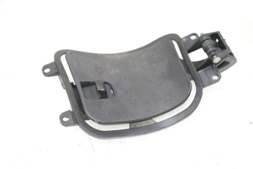 photo de TAPA DE COMBUSTIBLE YAMAHA XMAX X-MAX 125 (2006 - 2009) - Otra perspectiva