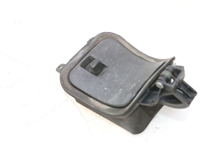 photo de TAPA DE COMBUSTIBLE YAMAHA XMAX X-MAX 125 (2006 - 2009) - Vista general del producto