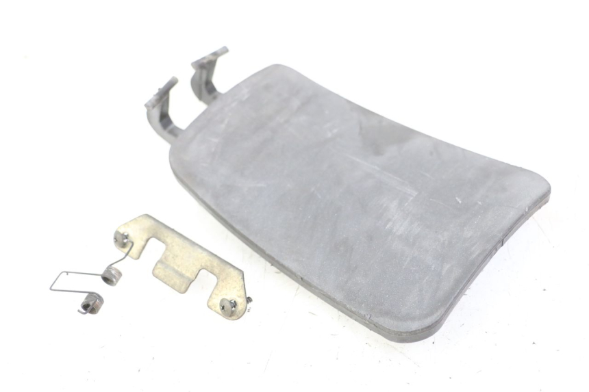 photo de TAPA DE COMBUSTIBLE PIAGGIO X8 125 (2004 - 2007) - Vista principal