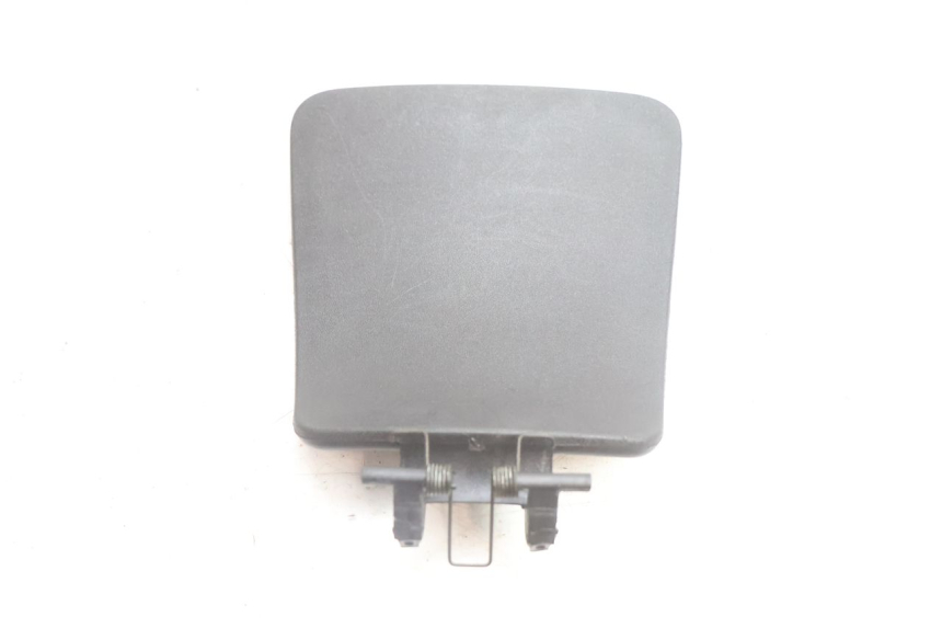 photo de TAPA DE COMBUSTIBLE PIAGGIO X9 EVOLUTION 125 (2003 - 2007) - Zoom estado de uso