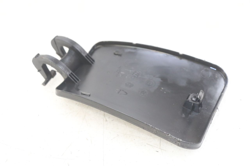 photo de TAPA DE COMBUSTIBLE PIAGGIO XEVO - X EVO 125 (2007 - 2017) - Detalle de la pieza