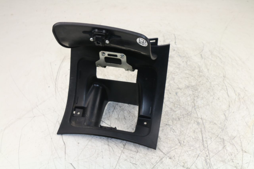 photo de TANQUE CUBIERTA YAMAHA YP MAJESTY ABS 400 (2007 - 2009) - Otra perspectiva