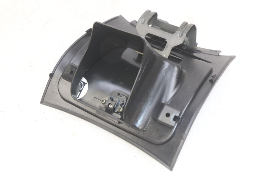 photo de TAPA DE COMBUSTIBLE YAMAHA YP MAJESTY 400 (2004 - 2008) - Otra perspectiva