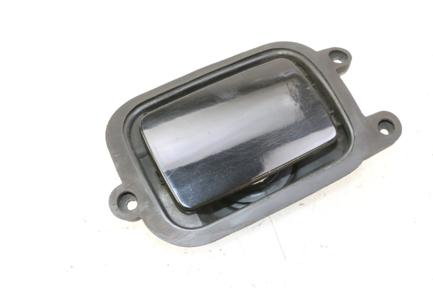 photo de TAPA DE COMBUSTIBLE YAMAHA YP MAJESTY 125 (2007 - 2010) - Vista principal