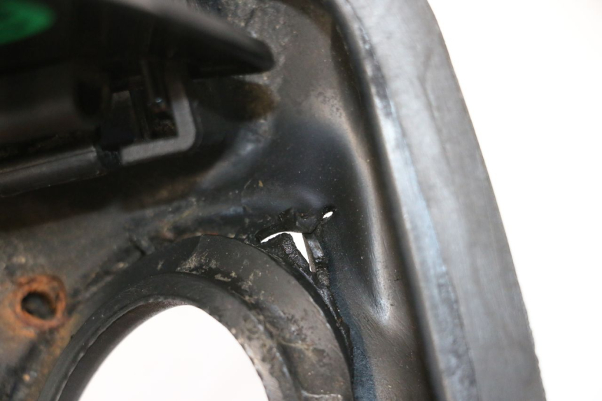 photo de TAPA DE COMBUSTIBLE YAMAHA YP MAJESTY 125 (2007 - 2010) - Zoom estado de uso