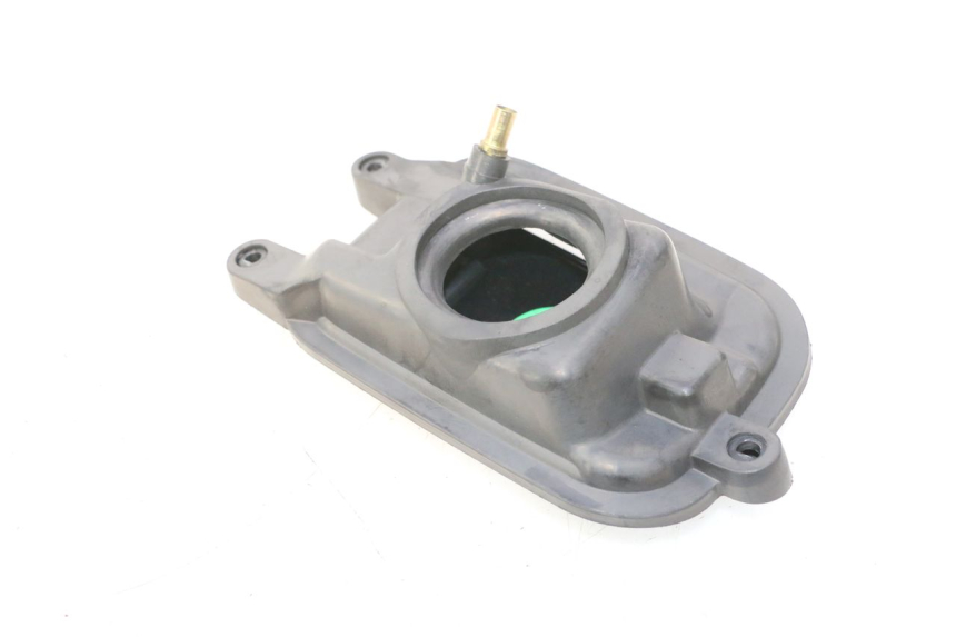 photo de TANQUE CUBIERTA YAMAHA YP MAJESTY 125 (1998 - 2001) - Primer plano técnico