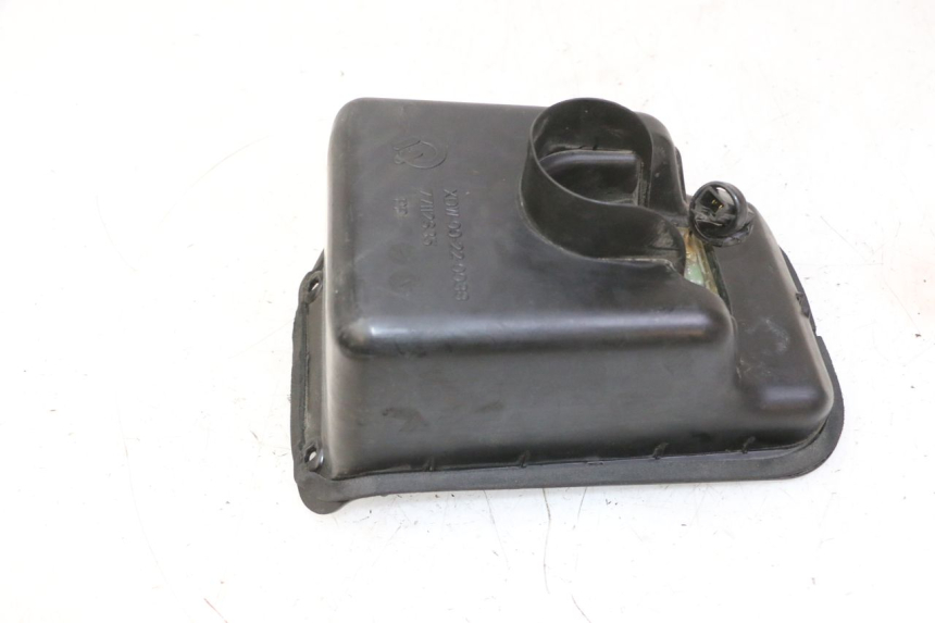 photo de TAPA QUADRO 4 4D 350 (2015 - 2018) - Otra perspectiva