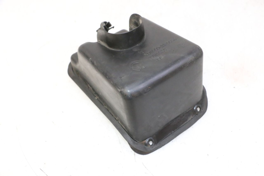 photo de TAPA QUADRO 4 4D 350 (2015 - 2018) - Primer plano técnico