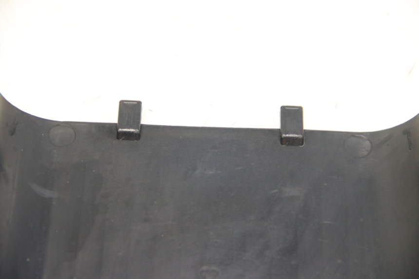 photo de TAPA DE INSPECCIóN APRILIA ATLANTIC 500 (2002 - 2003) - Estado de la superficie y material