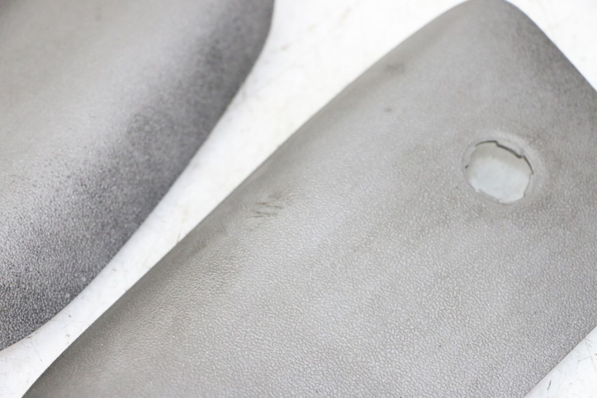 photo de TAPA FRONTAL  PEUGEOT ELYSTAR 50 (2002 - 2014) - Estado de la superficie y material