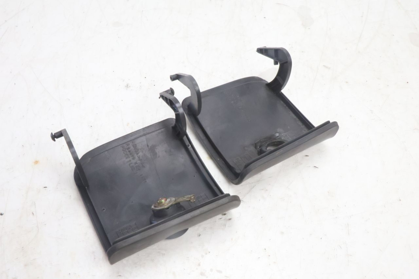 photo de TAPA FRONTAL  HONDA FES PANTHEON 2T 125 (1998 - 2002) - Otra perspectiva